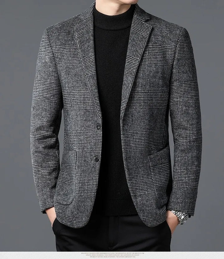 Classic men's two-button glen check blazer, a versatile tailored jacket for men's fashion, suitable for all occasions.