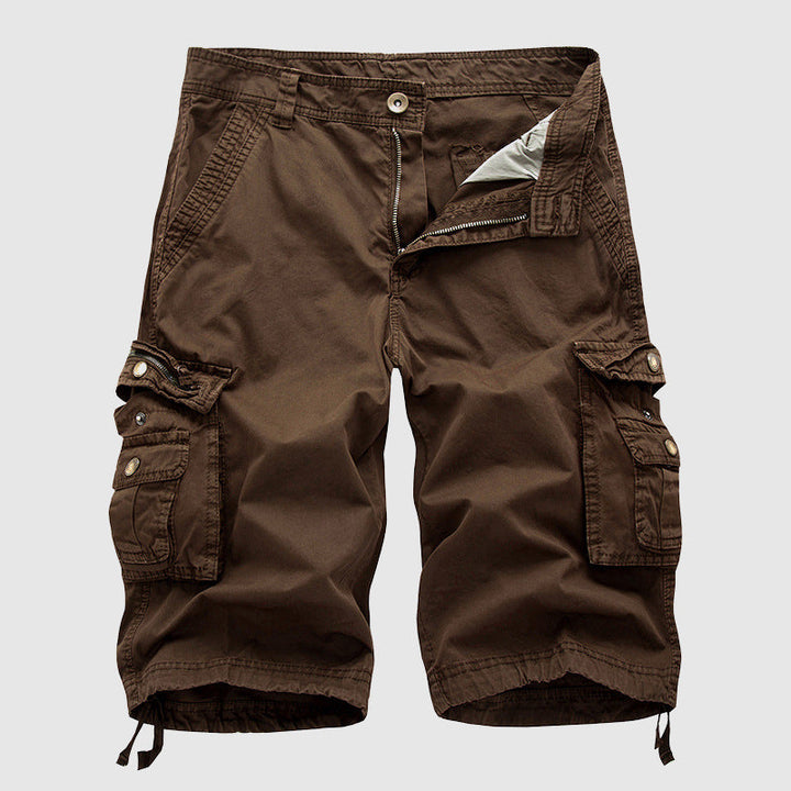 Comfortable men's cargo shorts in a versatile style, with back pockets visible. Great for relaxed summer outings.