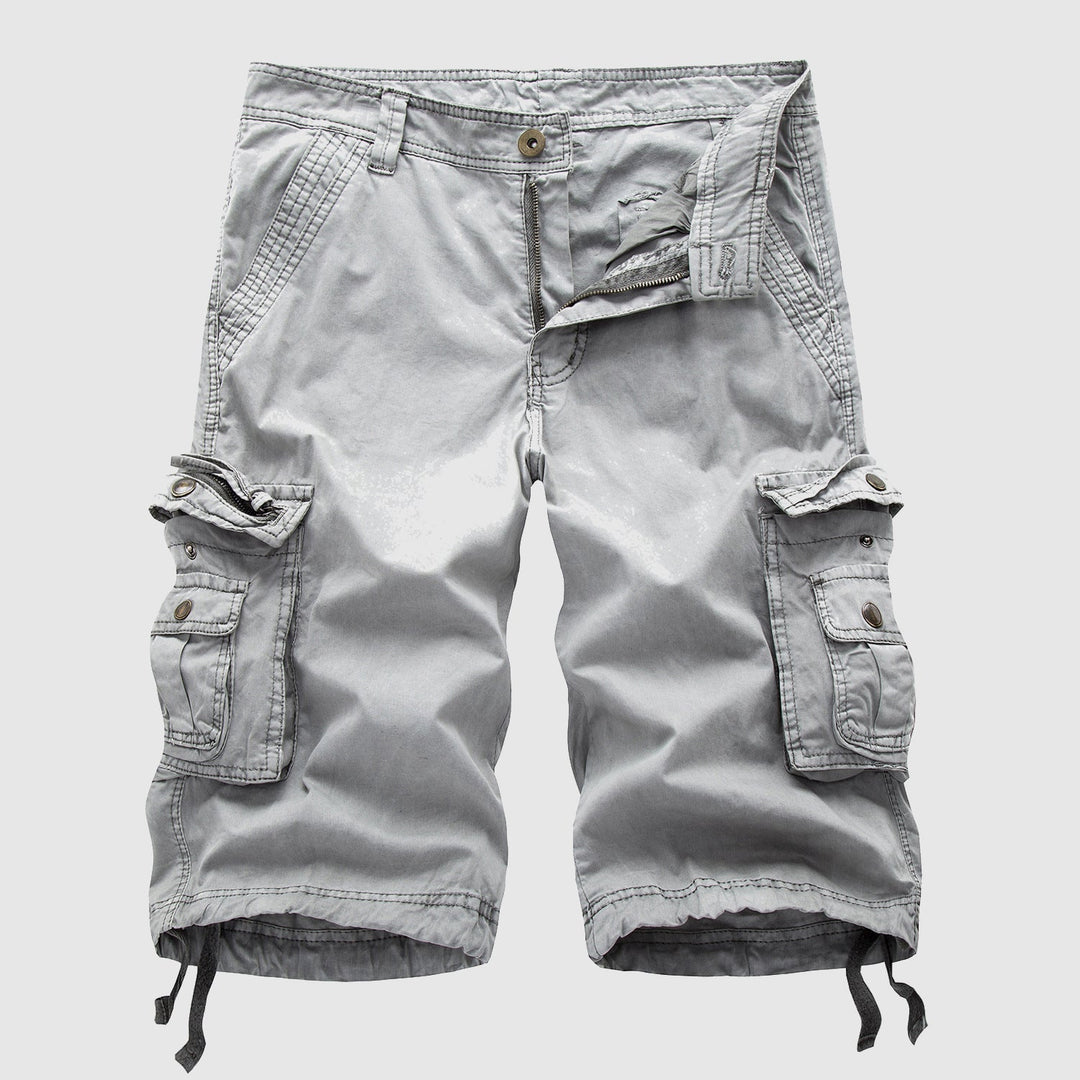 Active men's cargo shorts, relaxed fit, suitable for hiking, outdoor sports, or casual spring & summer wear.