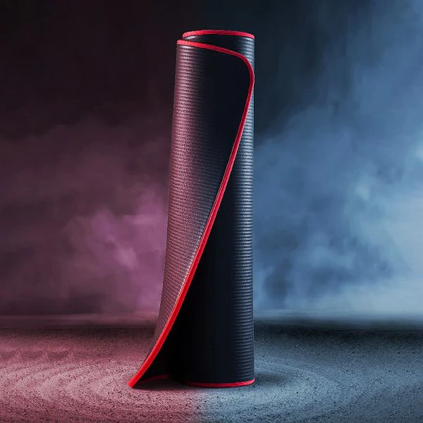 Professional men's gym mat: Non-slip, high-density exercise pad for core workouts, stretching, and stability training.
