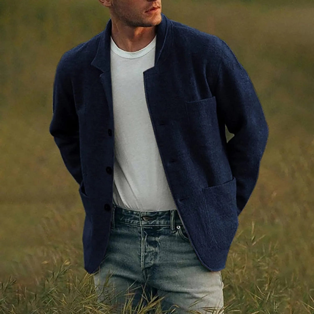 Men's versatile office blazer, lightly structured, comfortable for modern professional wear.
