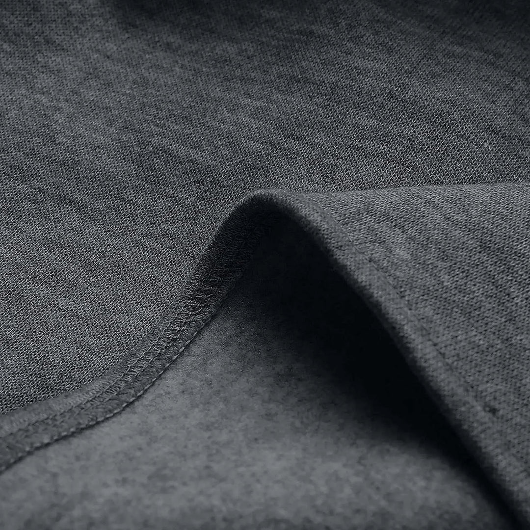 Men's travel blazer, lightweight & structured, perfect for comfort & versatile journeys.