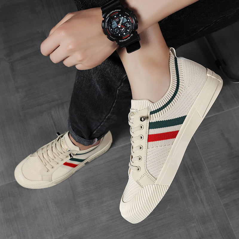 Men's comfortable walking shoes: lightweight, breathable, lace-up sneakers for daily wear.