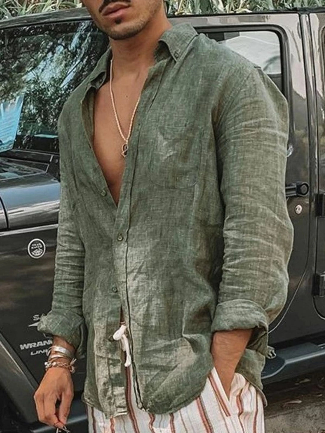 Men's lightweight button-up linen shirt for summer. Relaxed fit, long roll-up sleeves for ultimate comfort.