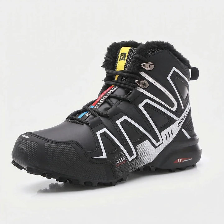 Durable men's insulated snow boots, combining lightweight design with superior traction for winter hiking.