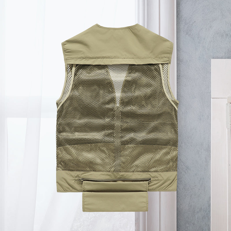 Durable men's travel vest, lightweight and multi-pocketed for camping and exploration.