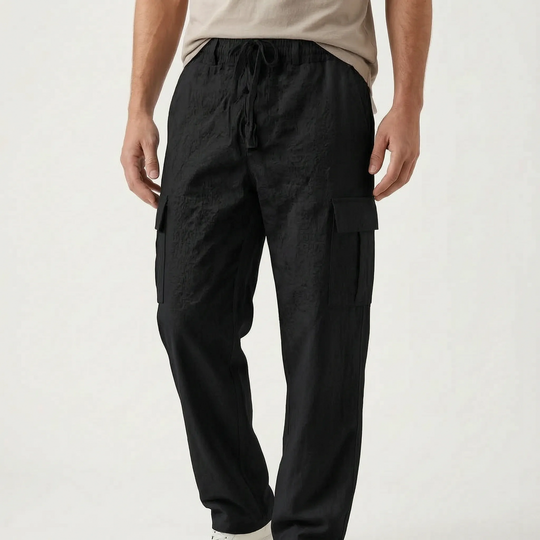 Relaxed men's loose straight leg cargo pants, designed for ultimate casual comfort and versatile styling.