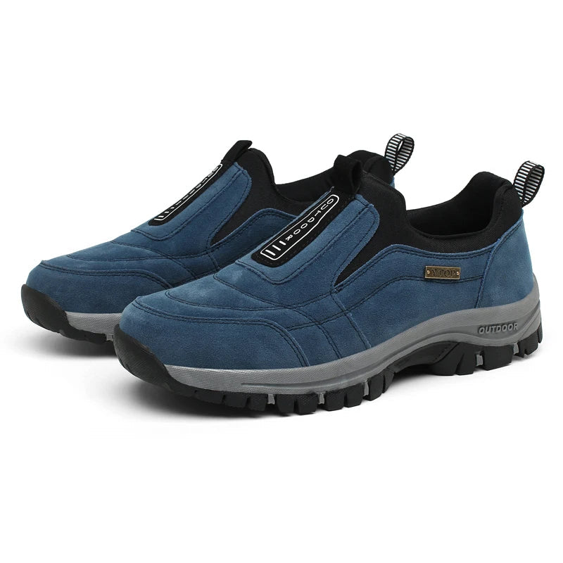 Supportive men's hiking shoe, robust sole, enhanced arch support for ultimate trail comfort & outdoor adventures.