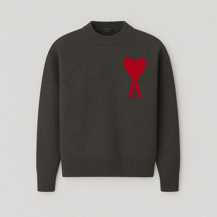 Modern men's oversized sweater with a striking heart motif, a fashionable and comfortable graphic top.