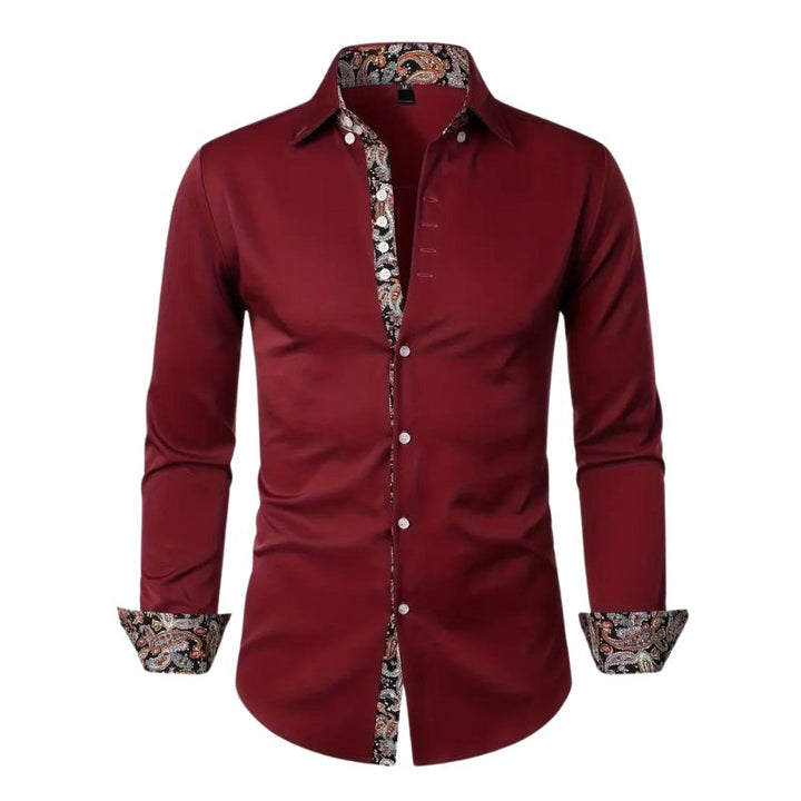 Distinctive men's paisley slim fit long sleeve top, a sophisticated dress shirt for any occasion.