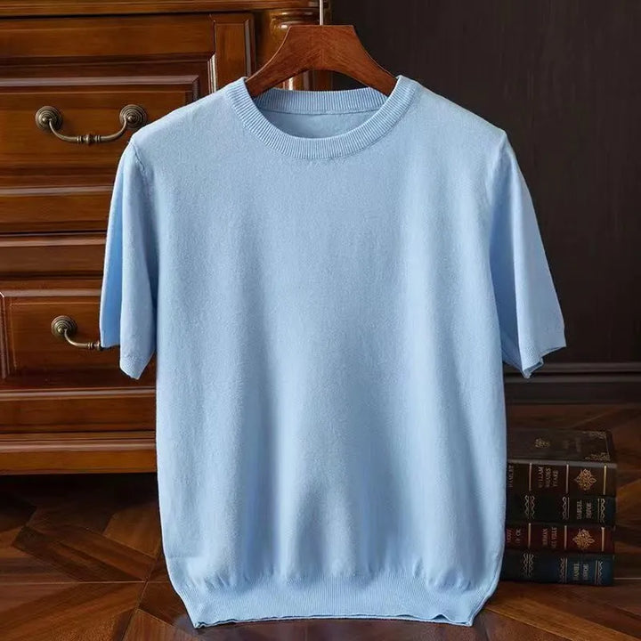 Premium soft-touch men's t-shirt, designed for ultimate comfort and timeless everyday style.