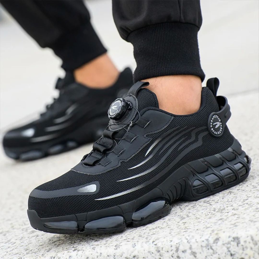 Athletic men's safety sneakers, comfortable & robust, ideal for demanding industrial work environments.