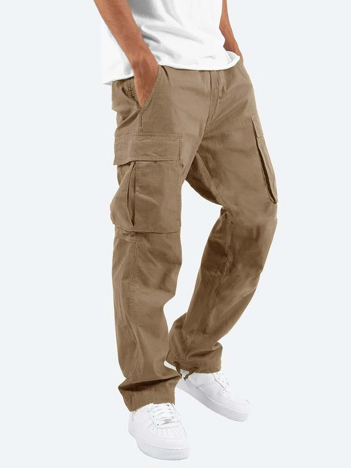 Khaki men's cargo trousers, relaxed fit, featuring large utility pockets for versatile everyday and casual wear.