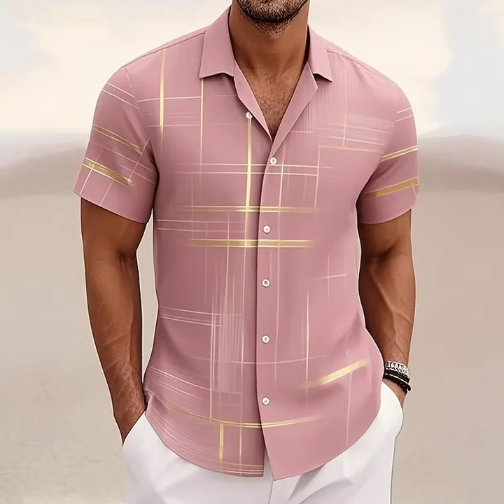 Casual men's geometric print polo shirt, short sleeve, showcasing a trendy pattern and relaxed, comfortable fit.