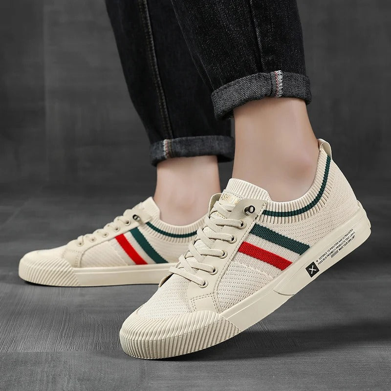 Fashionable men's trainers featuring a retro stripe design, ideal for spring and summer casual wear.