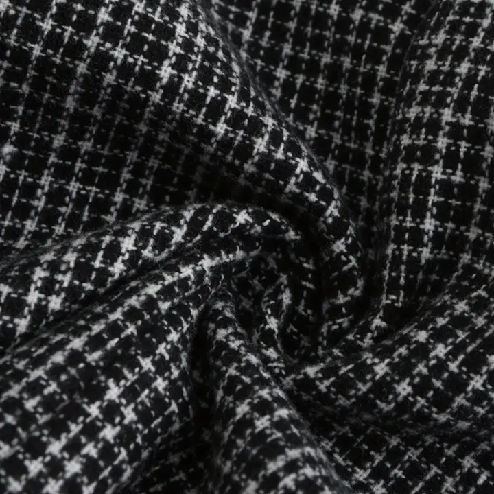 Tailored men's slim fit check blazer for smart events. Perfect formal jacket & men's fashion.