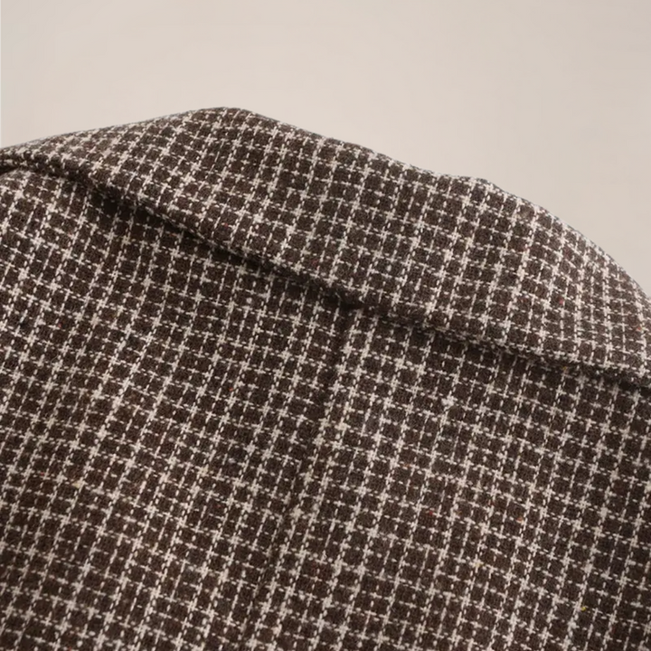 Men's formal slim fit check blazer, a tailored jacket for smart events & men's fashion.