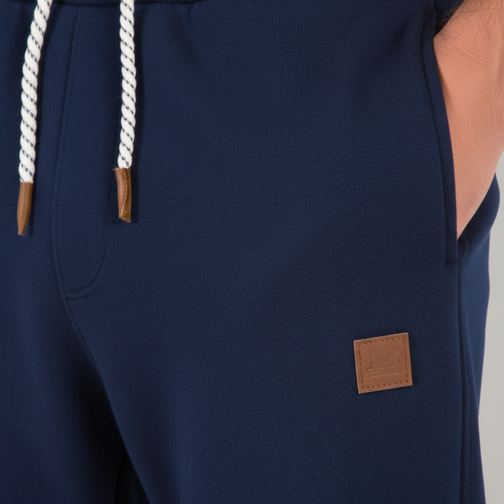 Stylish Lance men's slim-fit joggers with a modern cut. Great for street style, athletic activities & comfort.