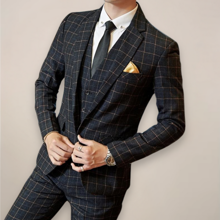 Checked men's 2-piece formal suit. Slim fit plaid jacket and trousers. Perfect for modern formal wear.