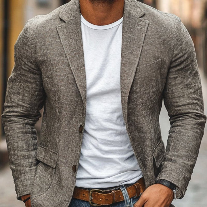 Lightweight men's blazer, slim fit & single-breasted. Versatile jacket for warm weather, business meetings or wedding guest.