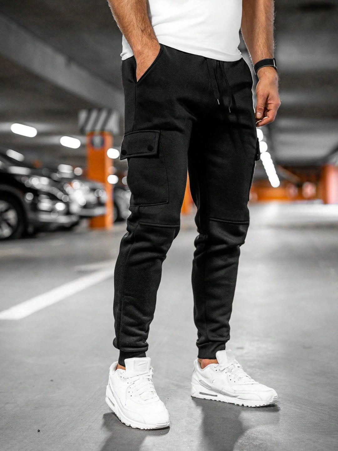 Modern men's slim-fit streetwear joggers, comfortable and tapered for everyday style.