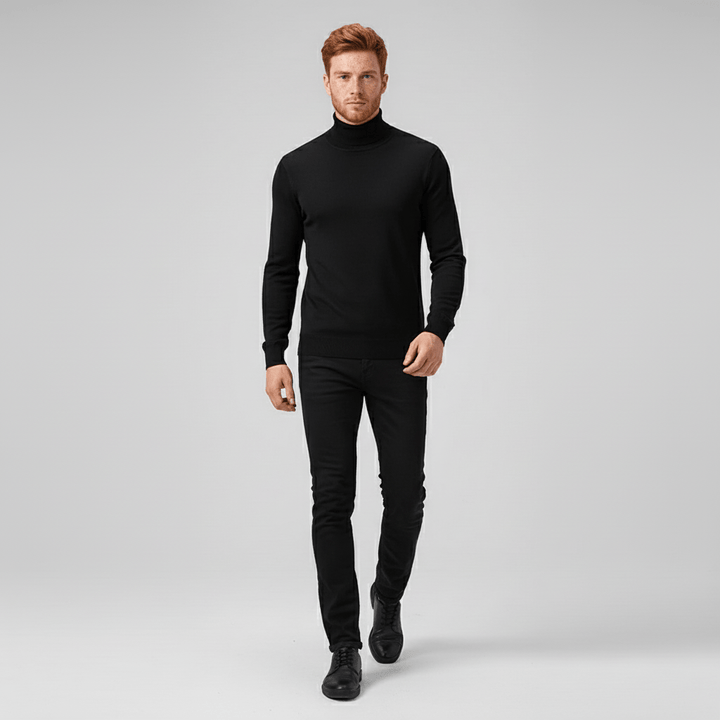 Premium men's slim-fit turtleneck sweater, Toby, for a refined, cozy style.