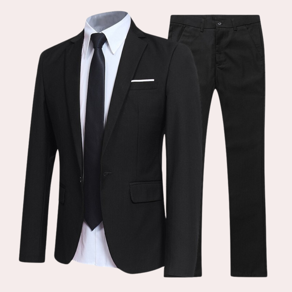 Men's slim fit two-piece suit, perfect for formal events, business, or wedding attire. Elegant blazer & dress trousers.