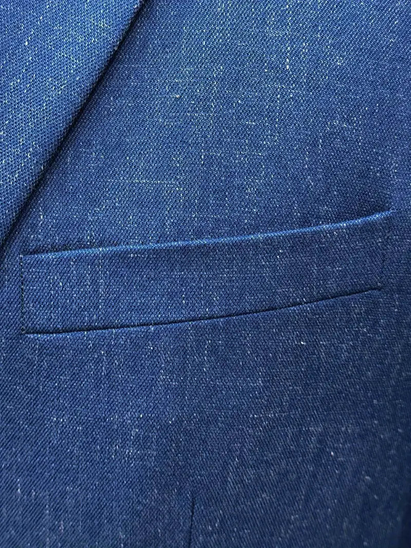 Comfortable & elegant men's slim fit two-piece suit, including a classic blazer & trousers, for formal wear.