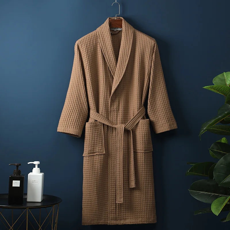 High-quality men's soft robe, pure cotton loungewear designed for ultimate comfort and relaxation.