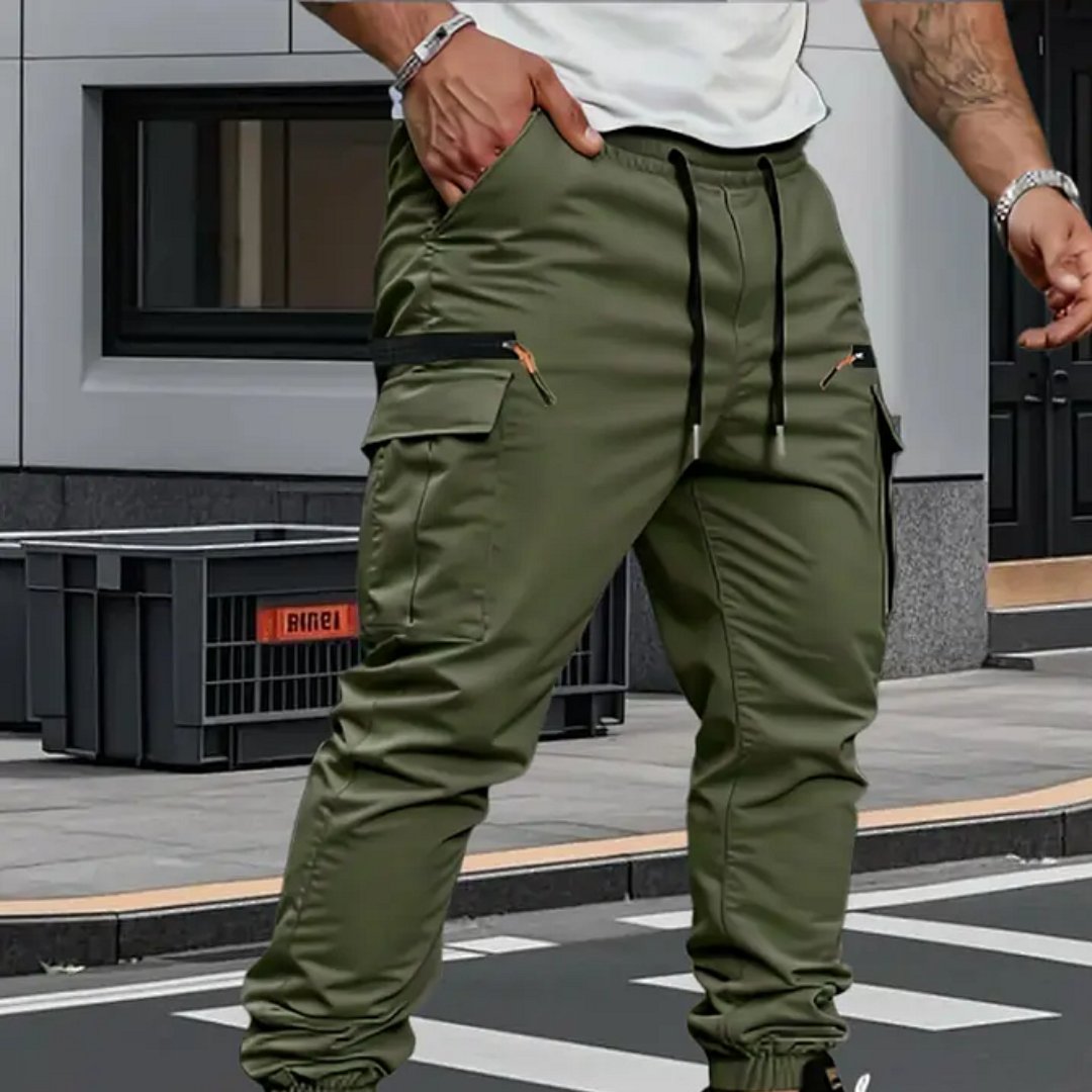 Utility men's stretch cargo pants, tapered fit, great for casual style & active pursuits. Everyday wear comfort.