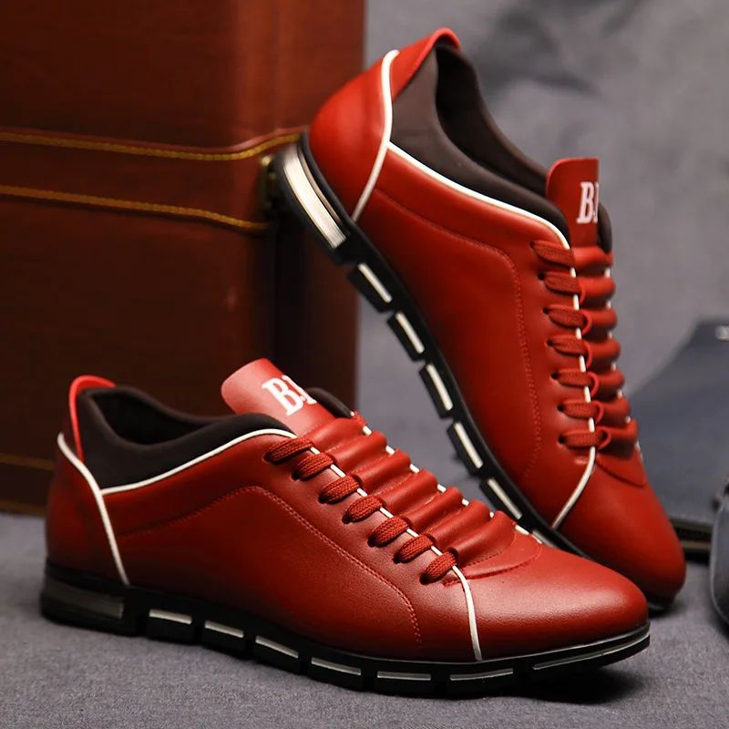 Sophisticated men's lace-up sneakers, providing exceptional comfort for casual and everyday stylish wear.