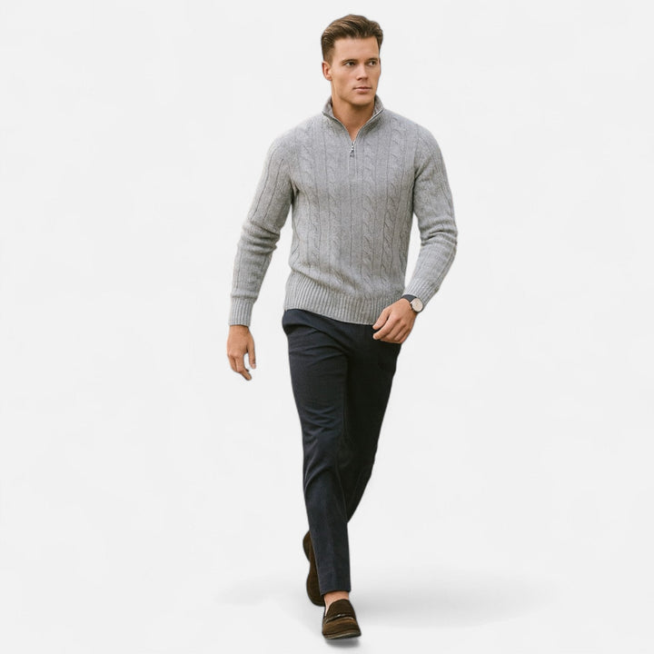 Comfortable men's knitwear cardigan, open-front design with long sleeves for smart casual layering.