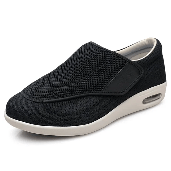 SWELLCOMFORT men's wide fit diabetic shoes, memory foam insoles, perfect for swollen and sensitive feet.
