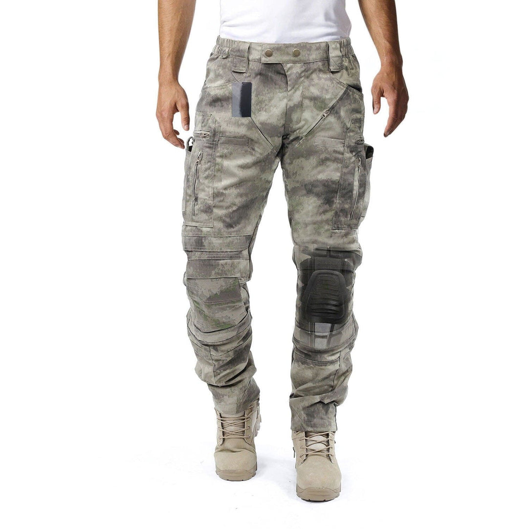 Durable men's work pants with integrated knee pads, ideal for tough jobs, construction, and demanding outdoor environments.