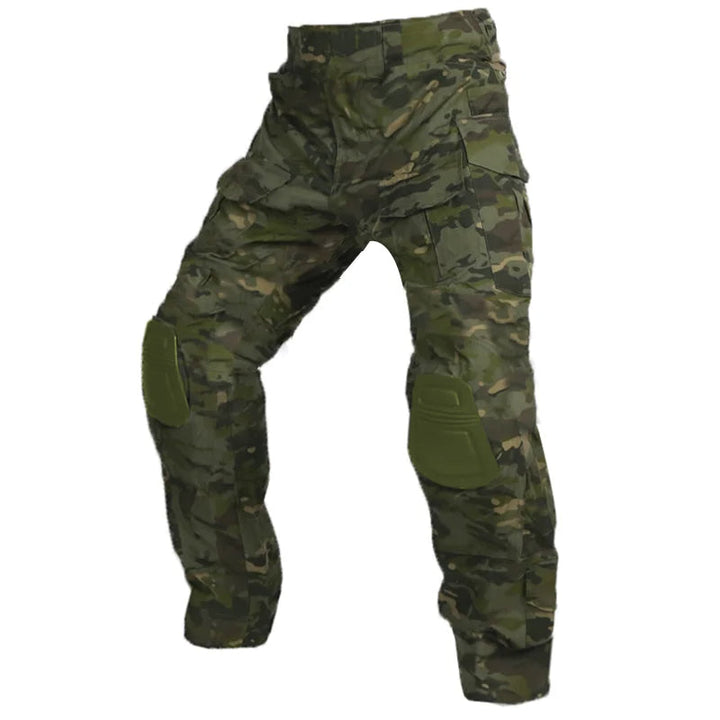 Men's camouflage tactical cargo pants with integrated knee pads, perfect for hunting, combat, and outdoor adventure.