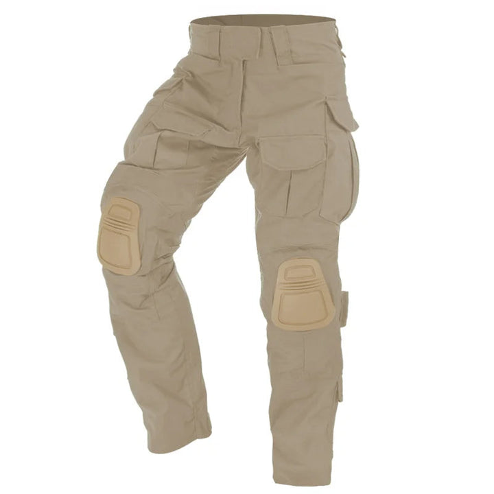 Adjustable waistband & sturdy belt loops on men's tactical cargo pants, designed for secure fit & utility gear.