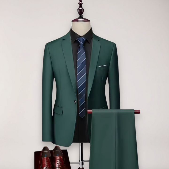Stylish men's dark blue tailored two-piece suit, blazer & trousers, ideal for weddings, business or events.