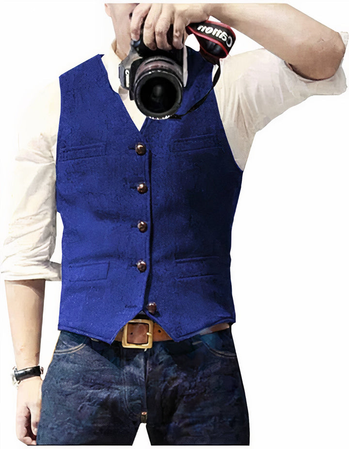 Timeless men's tailored vest for refined style. A classic layering piece in men's fashion, suitable for all occasions.