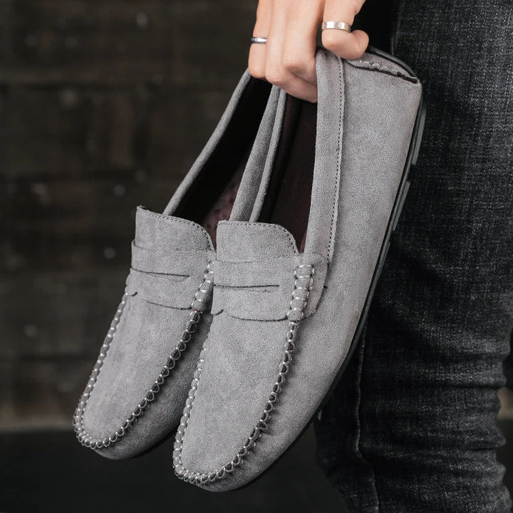 Stylish men's Tivoli loafers, versatile slip-on shoes for dress, casual, or business fashion.