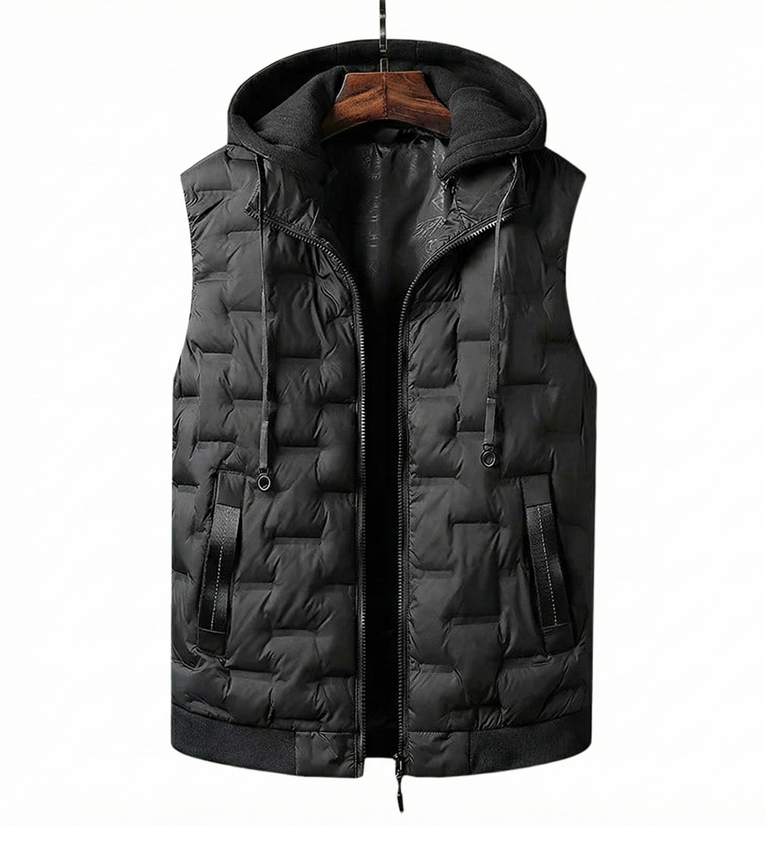 Men's Trailblazer thermal vest for cold weather hiking. Sleeveless activewear, ideal for layering.