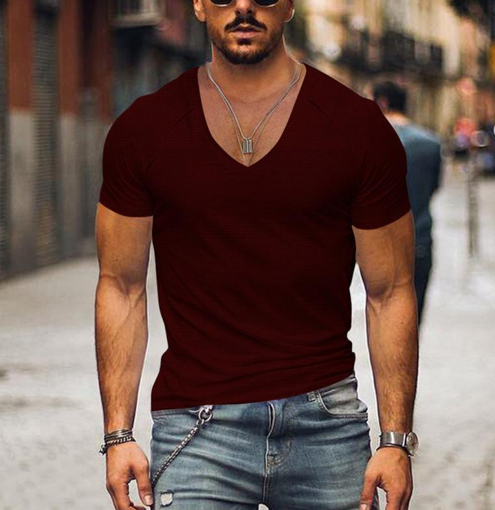 Regular fit men's V-neck t-shirt, blending stylish design with everyday comfort for all occasions.