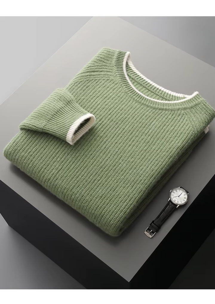 Stylish men's crew neck jumper, perfect for an effortless everyday look.