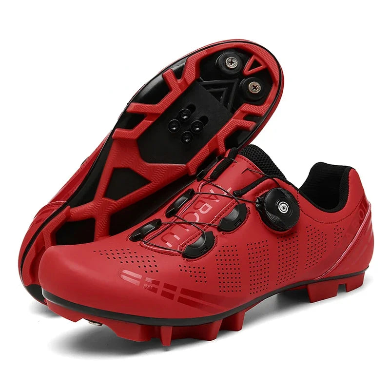 Comfortable & high-performance men's SPD cycling shoes; durable for road & trail adventures.