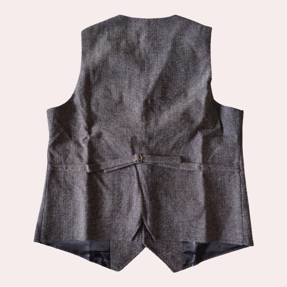 Classic men's formal vest, ideal for adding elegance to any suit or dress shirt.