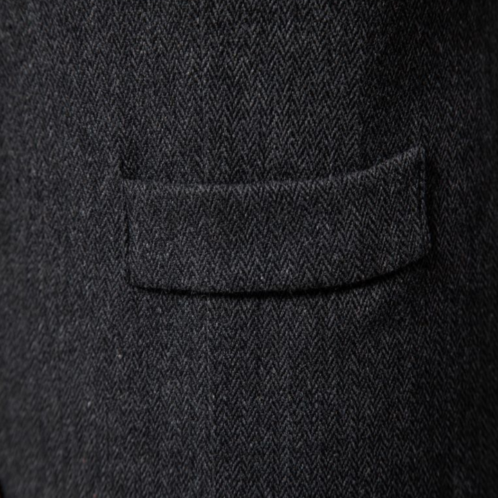Casual men's vest crafted from a comfortable wool blend, great for everyday style.