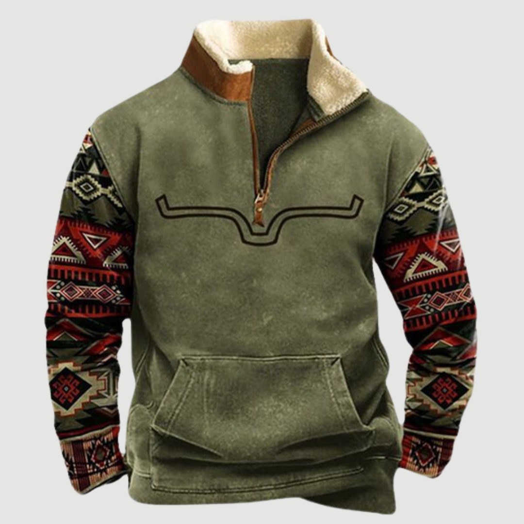 Versatile men's vintage fleece zip-up jumper, essential for comfortable winter warmth & layering.