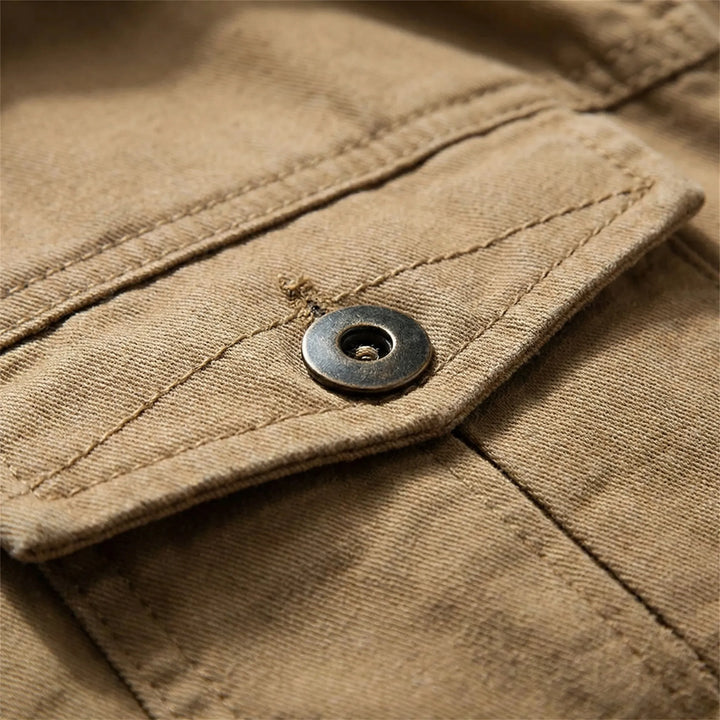 Everyday men's parka offering water-repellent and windproof protection. A versatile urban fashion jacket.