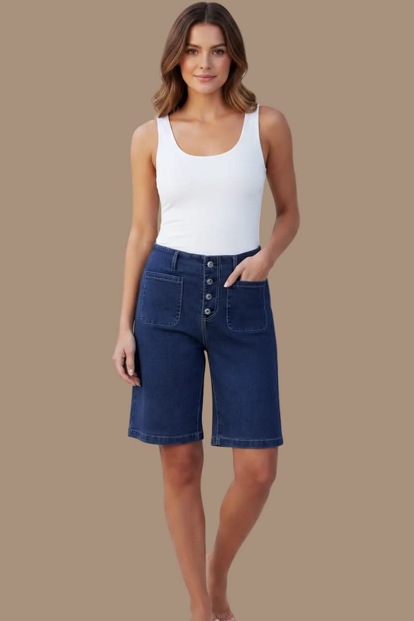 Flattering women's high-waist Bermuda shorts, perfect relaxed fit for stylish summer casual outfits.