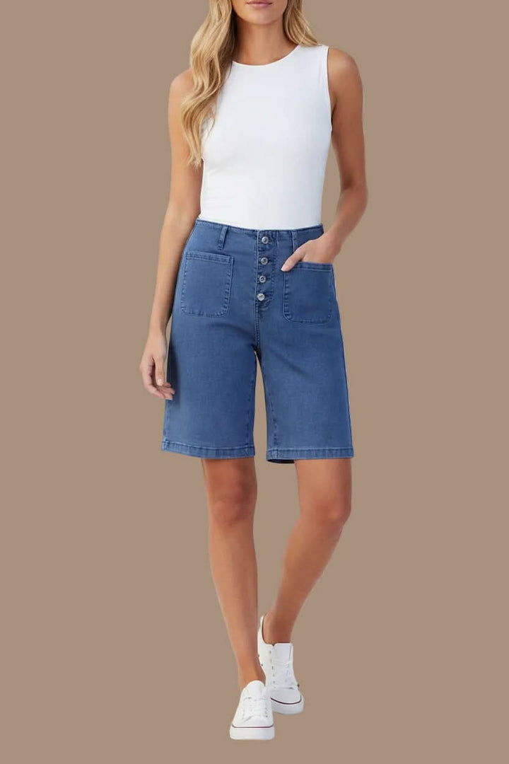 Stylish women's Bermuda shorts with a high waist and relaxed fit, a must-have for summer fashion.