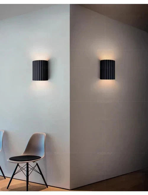 ArtisticWave modern wall lamp, LED ambient lighting fixture for contemporary home decor.